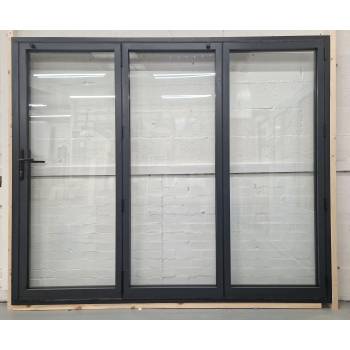 Trifold Door Set 2487mm wide x 2086 height  